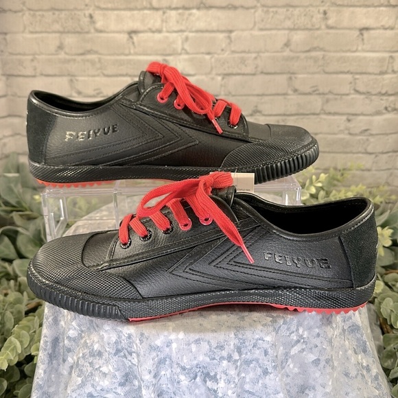 FEIYUE X STAPLE 1920 Black Leather Low Full Color Pigeon Sneakers Men’s 10🖤NWT - Picture 5 of 12
